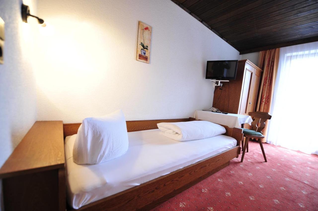 Hotel Galtuererhof ภายนอก รูปภาพ