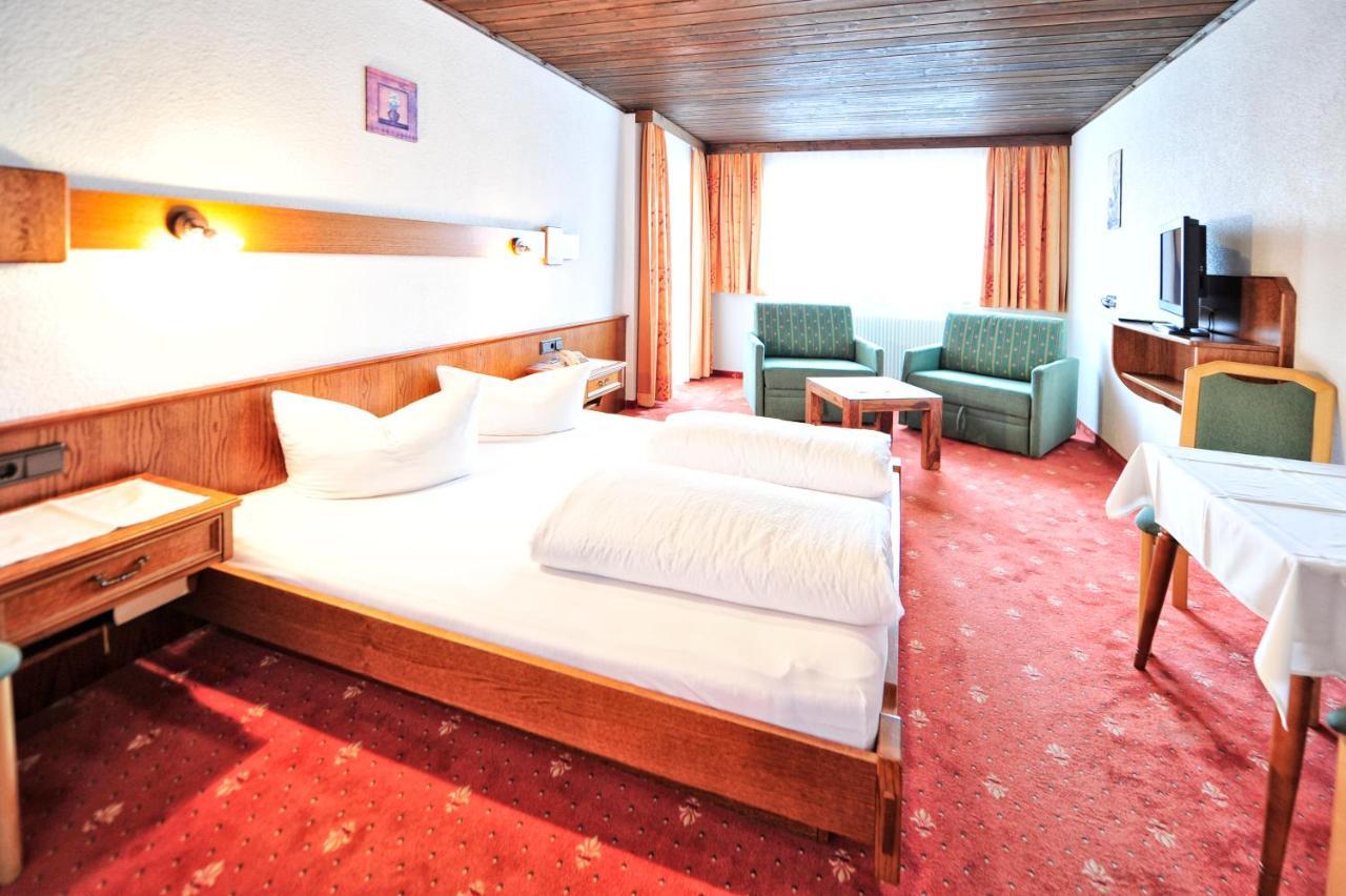 Hotel Galtuererhof ภายนอก รูปภาพ
