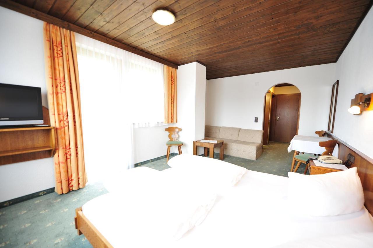 Hotel Galtuererhof ภายนอก รูปภาพ
