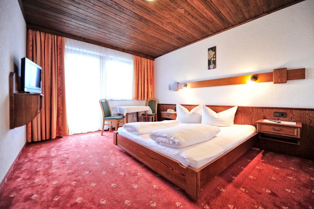 Hotel Galtuererhof ภายนอก รูปภาพ
