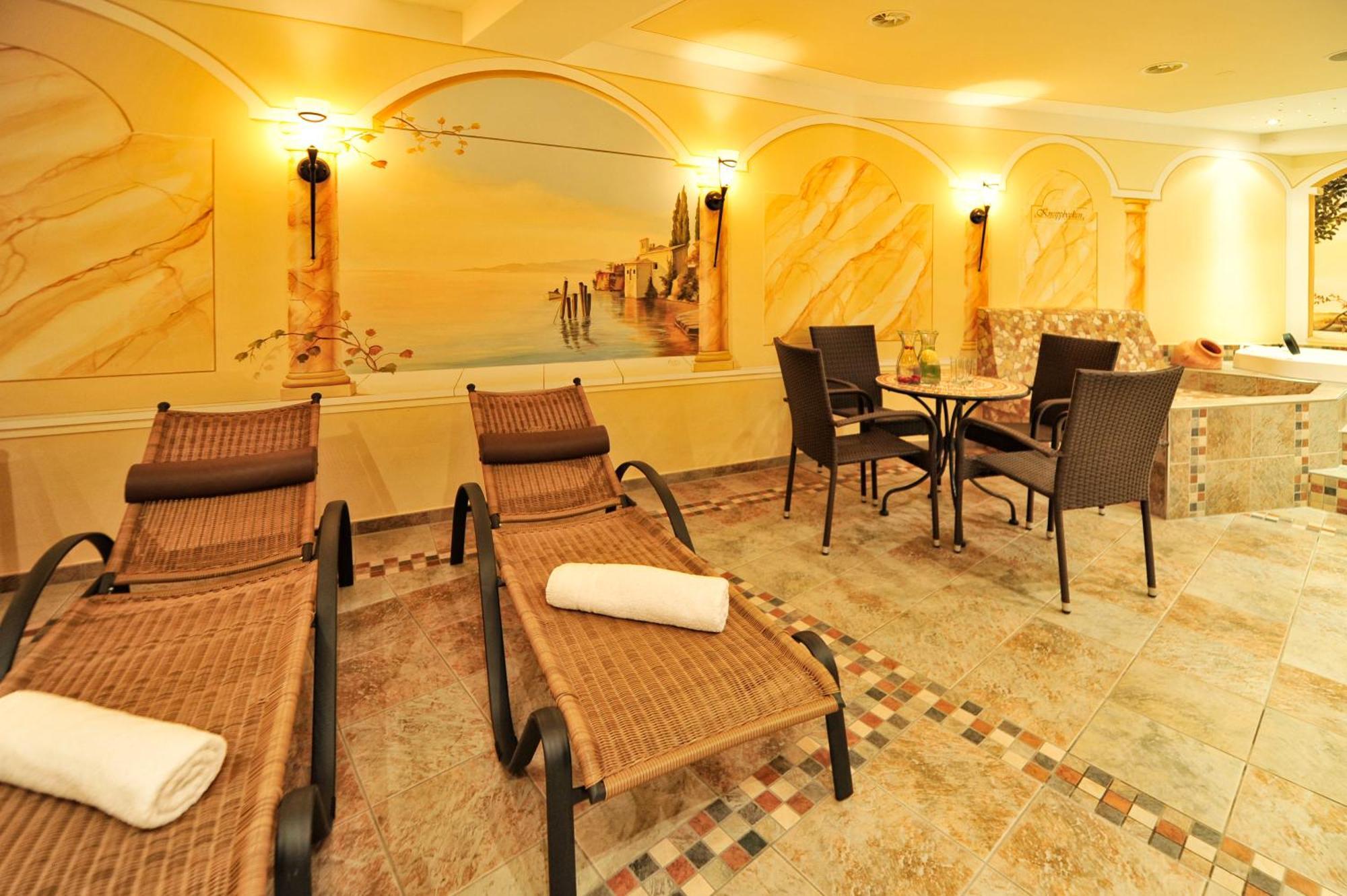 Hotel Galtuererhof ภายนอก รูปภาพ